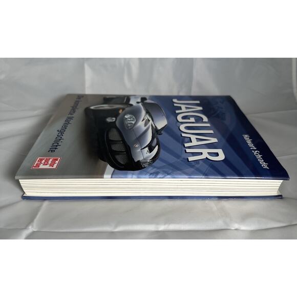 Jaguar Halwart Schrader History Book German Version- Only German Language - Picture 5 of 12